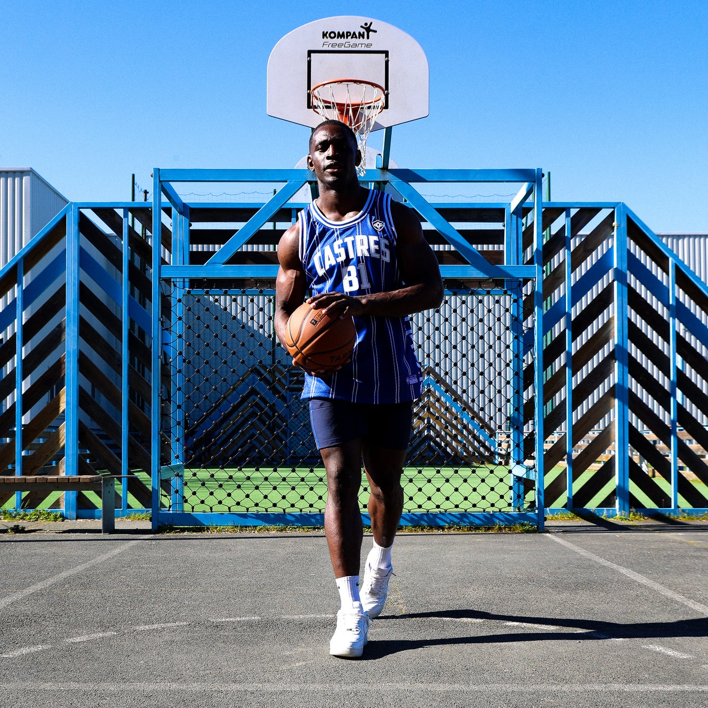 MAILLOT BASKET MARINE