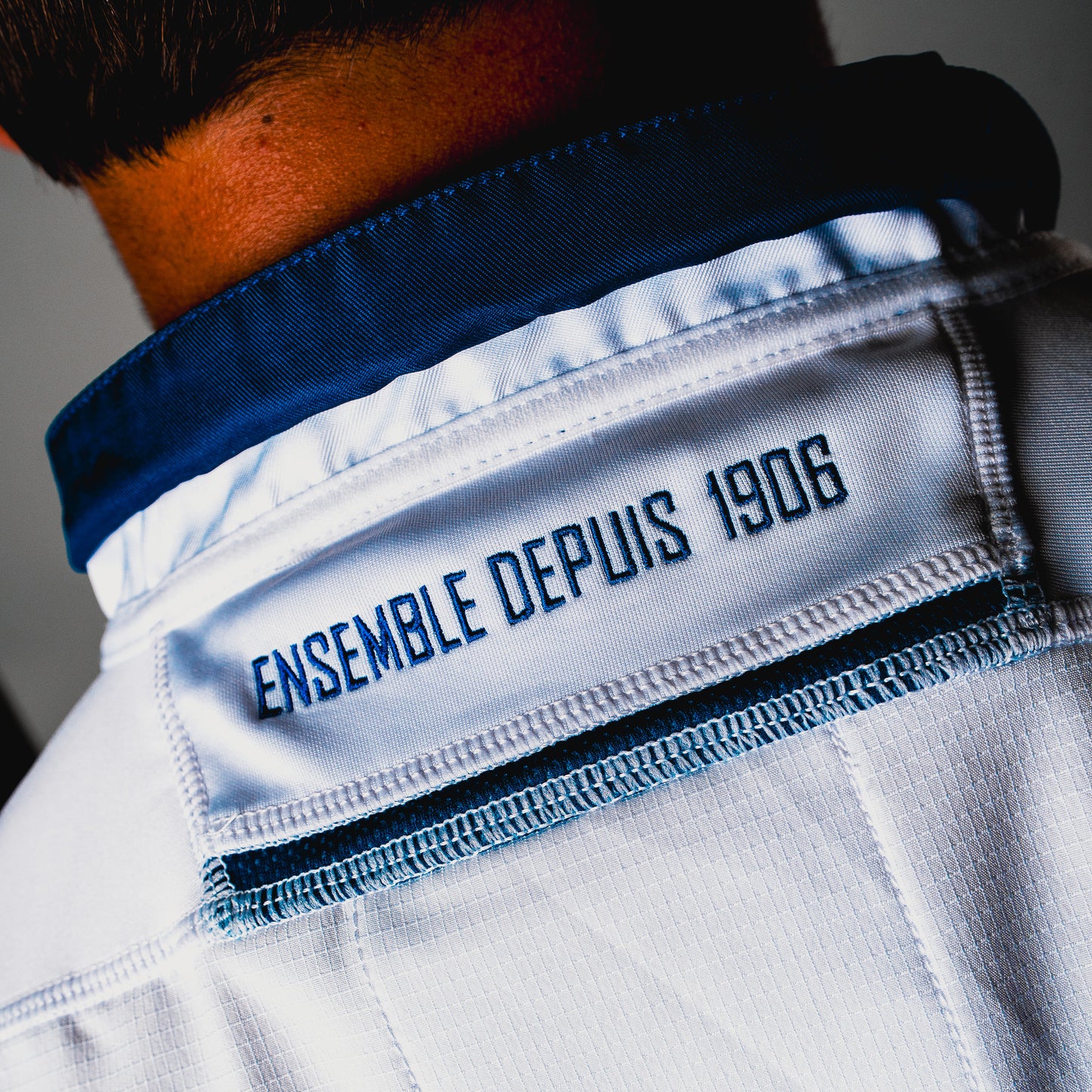 MAILLOT REPLICA EXTÉRIEUR 26/27